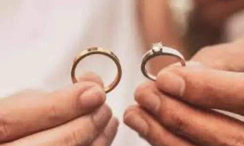 Why Wedding Band Designs Continue to Symbolize Love and Commitment